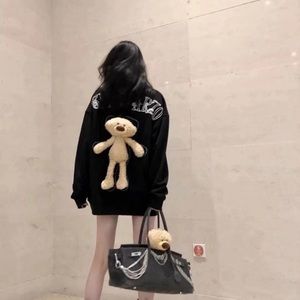 Meet your Posher, Sally